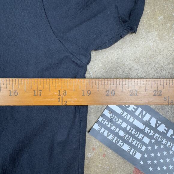 NWT Roots of Fight Rosa Parks Crop Graphic Tee Women’s Small Black Made in USA - Picture 8 of 10